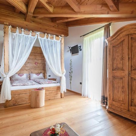 Agriturismo Maso Grisun Borzago Bagian luar foto