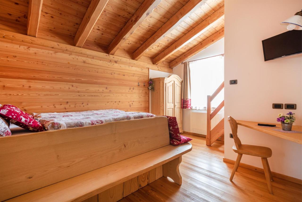 Agriturismo Maso Grisun Borzago Bagian luar foto